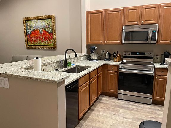 3rd image of 311 E Coral Trace Circle E