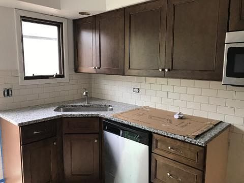 4th image of 5766 Hillside Pl #2