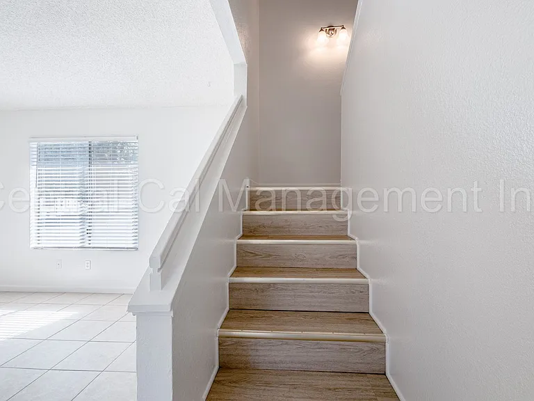 7901 S Laurelglen Blvd #A-D — Photo 11