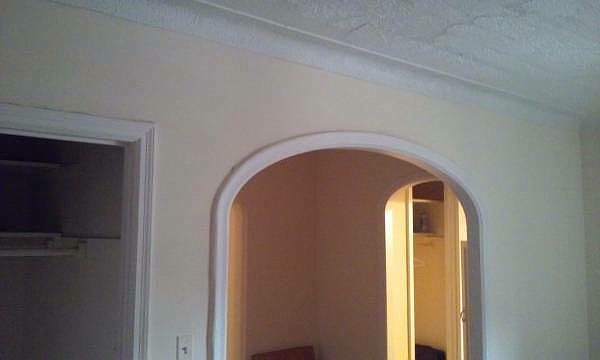 2nd image of 425 E 17th St #10