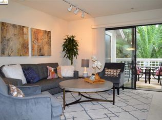 2576 Oak Rd APT 209, Walnut Creek, CA 94597