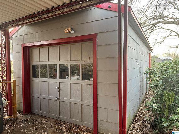 5th image of 727 Glenwood Rd