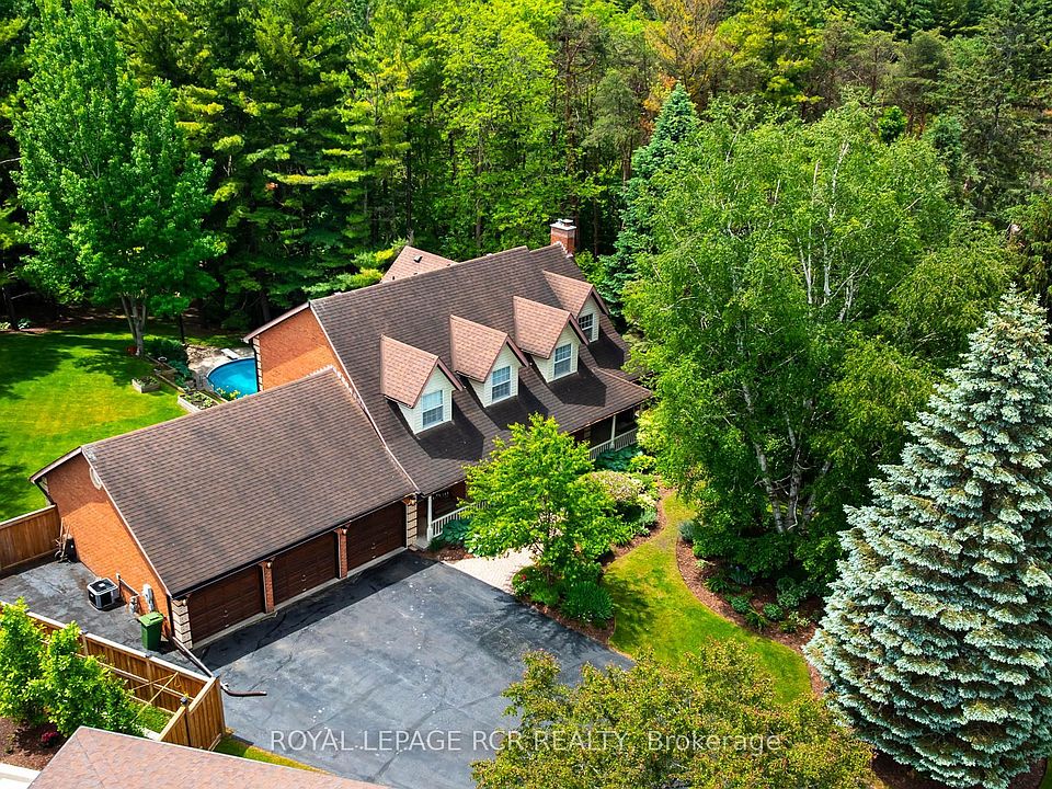 1st image of 3 Carroll Ct