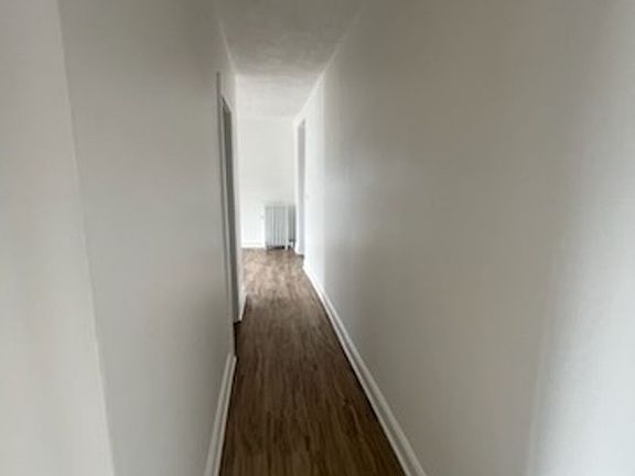 5th image of 9605 Lorain Ave #3