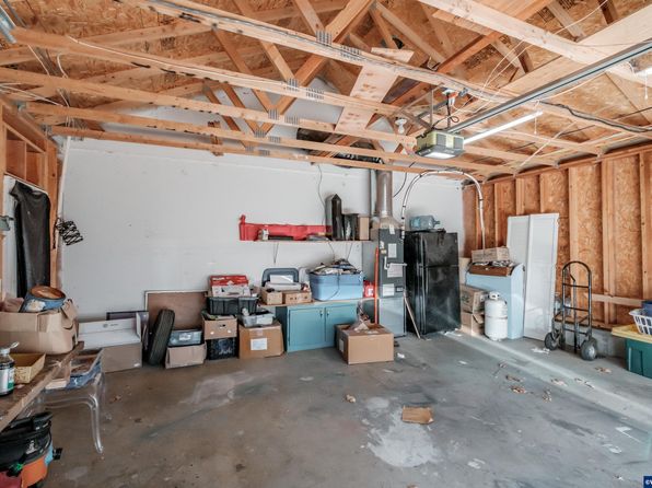 408 W Bishop Way, Brownsville, OR 97327