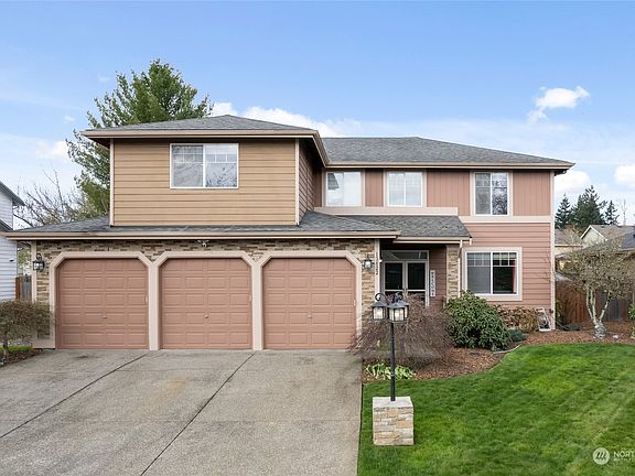 2nd image of 13622 68th Avenue Ct E