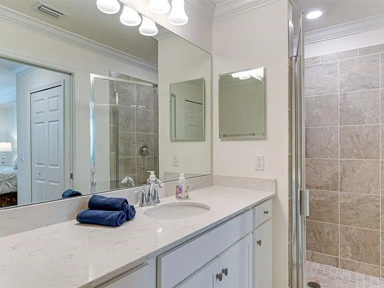 17510 Gawthrop Dr #105 — Photo 17