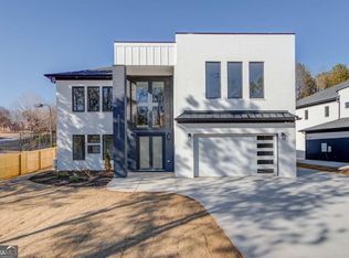 734 Riverside Rd, Sugar Hill, GA 30518