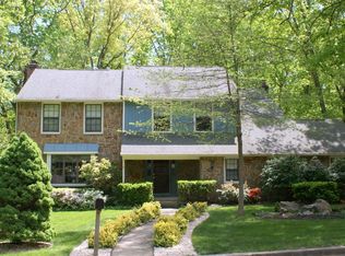 4 Addington Ct, Voorhees, NJ 08043