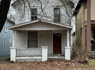 212 SW Harrison St, Topeka, KS 66603