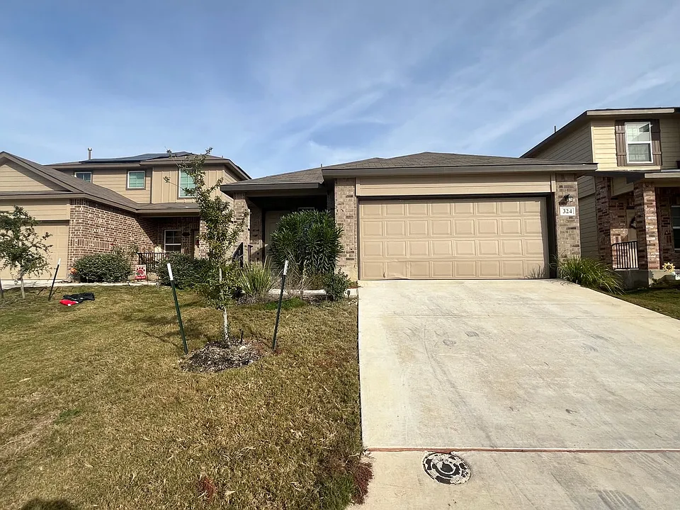 324 Middle Green Loop