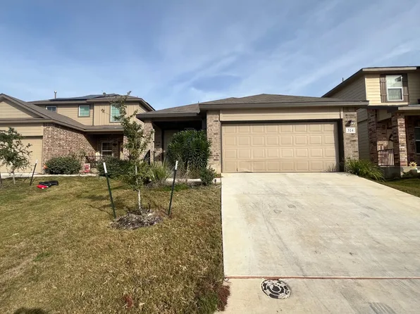 324 Middle Green Loop, Floresville, TX 78114