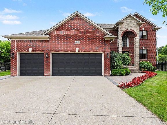 2nd image of 46161 S Manitou Ct