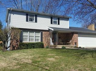 760 W Karen Ct, Decatur, IL 62526