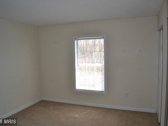 4th image of 15655 Horseshoe Ln #655