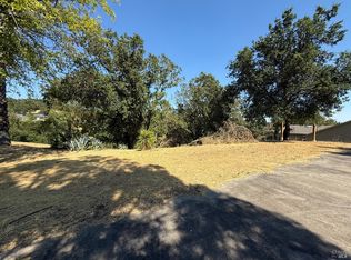 1584 Healdsburg Avenue, Healdsburg, CA 95448