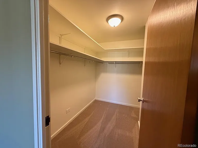 350 S Clinton St #10C — Photo 15