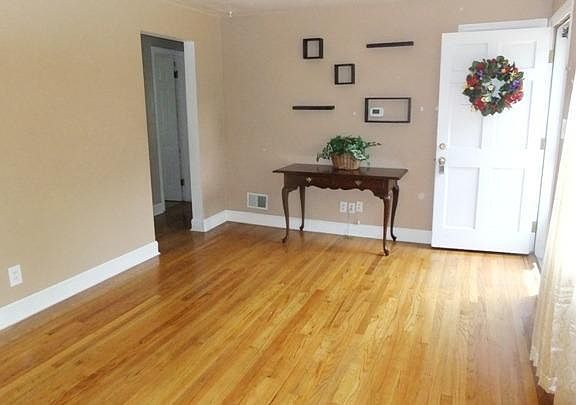 5th image of 3222 Mirimar St