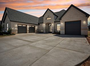 2409 Candlestick Dr, Granbury, TX 76049