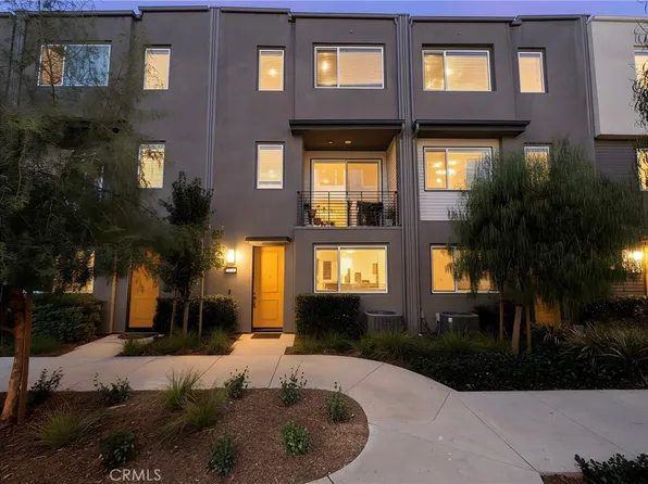 18447 W Mural Pl, Northridge, CA 91325