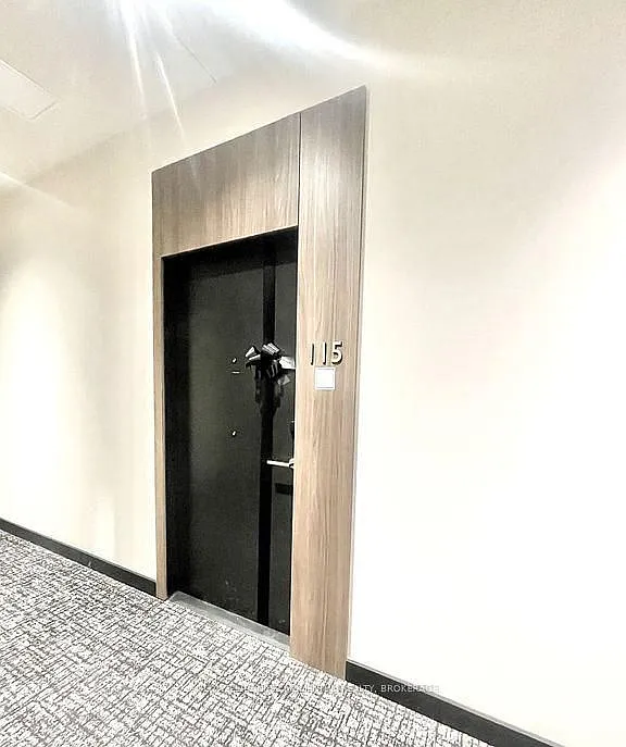 1 bed, $2,000 — Photo 3