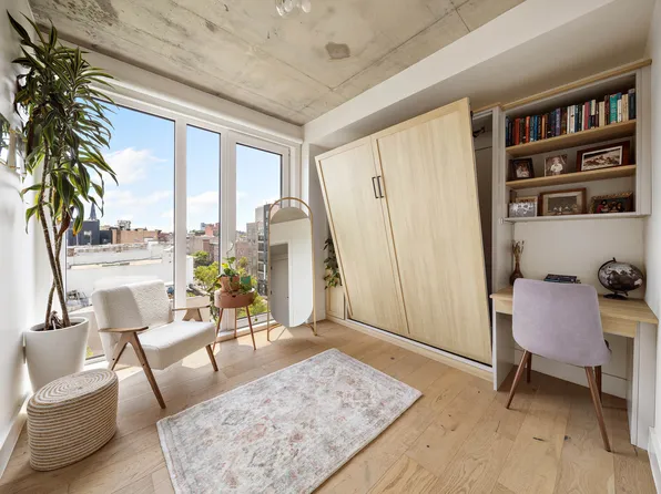 169 Huron Street image 9 of 11