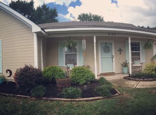 205 Eric Dr, Bonaire, GA