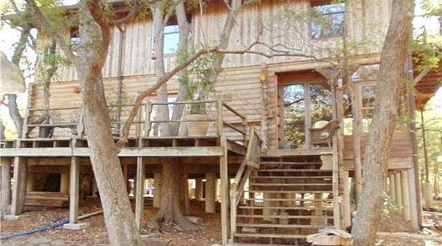 1st image of 222 Armadillo Ln