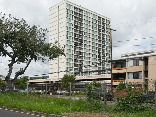 1425 Liliha St APT 17H, Honolulu, HI 96817
