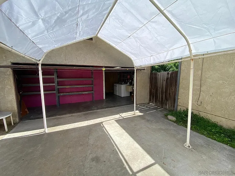 1475 Tarbox St — Photo 22