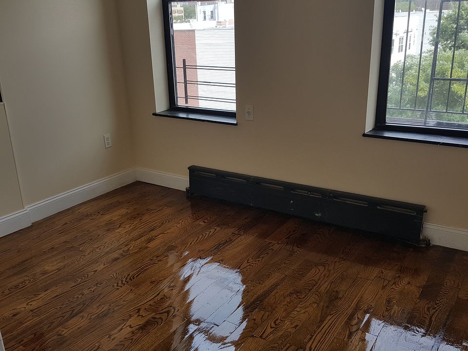 2nd image of 520 E 149th St APT 4