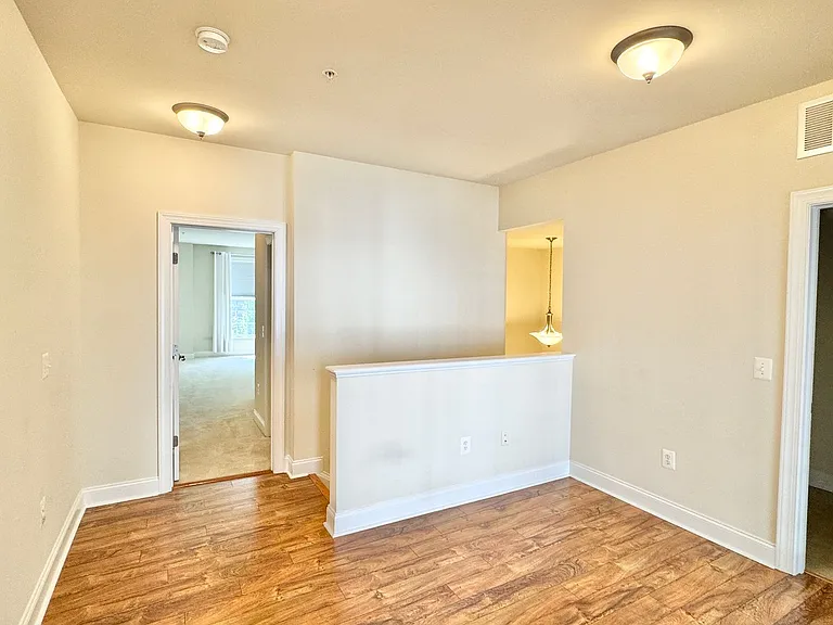 2304 Margraf Cir — Photo 22