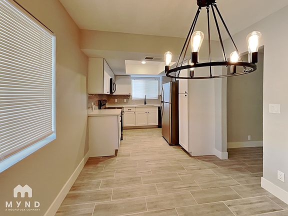 3rd image of 4561 W Boca Raton Rd
