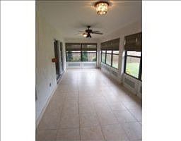 4th image of 1595 Banana Dr