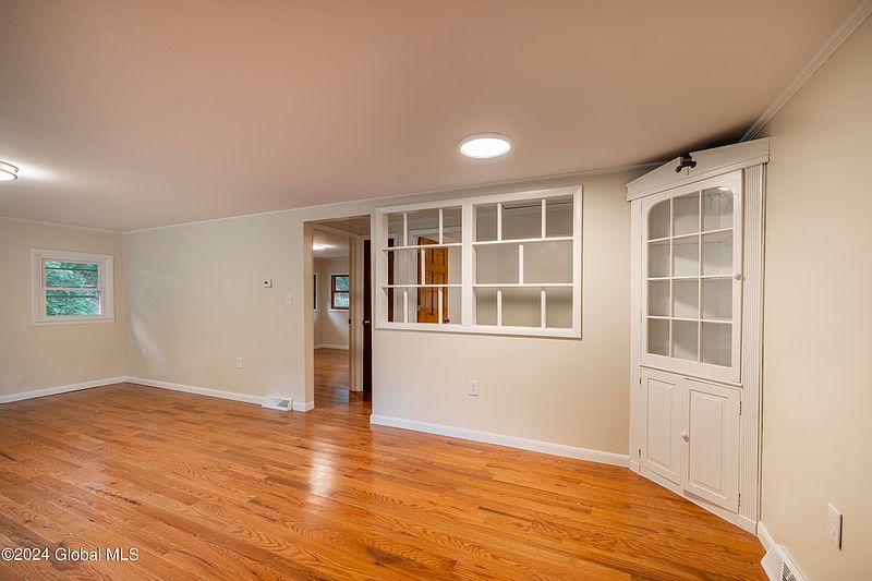 5th image of 7 Homes Terrace