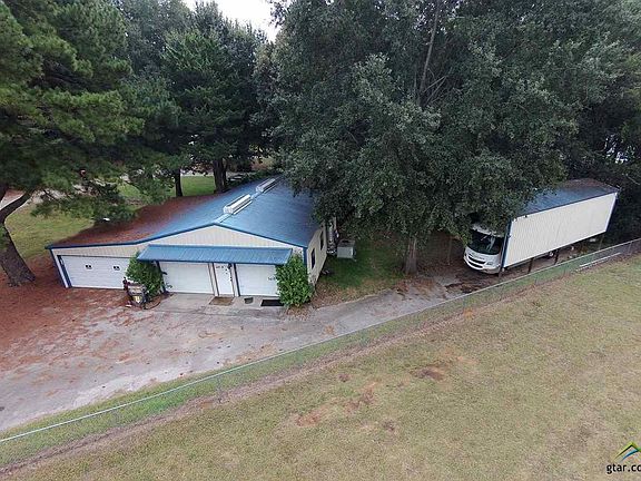 5th image of 15851 Cedar Bay Dr