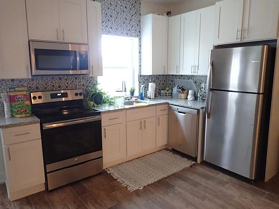 2nd image of 2327 E Somerset St Floor 2