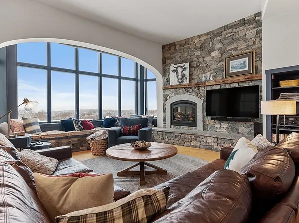 64 Barnett Hill Road, Walpole, NH 03608