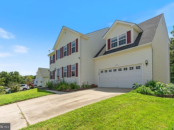 4th image of 47121 Sorrel Dr