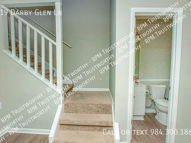 519 Darby Glen Ln — Photo 7