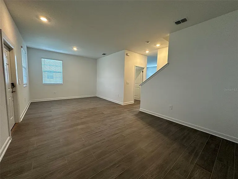 3118 Addison Blvd — Photo 13