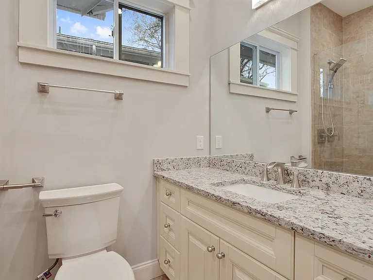 1161 Monroe Dr NE #B — Photo 14