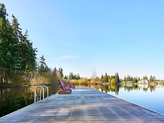 2nd image of 2800 Queens Way #4064715