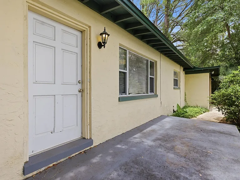 1734 W Tharpe St — Photo 30