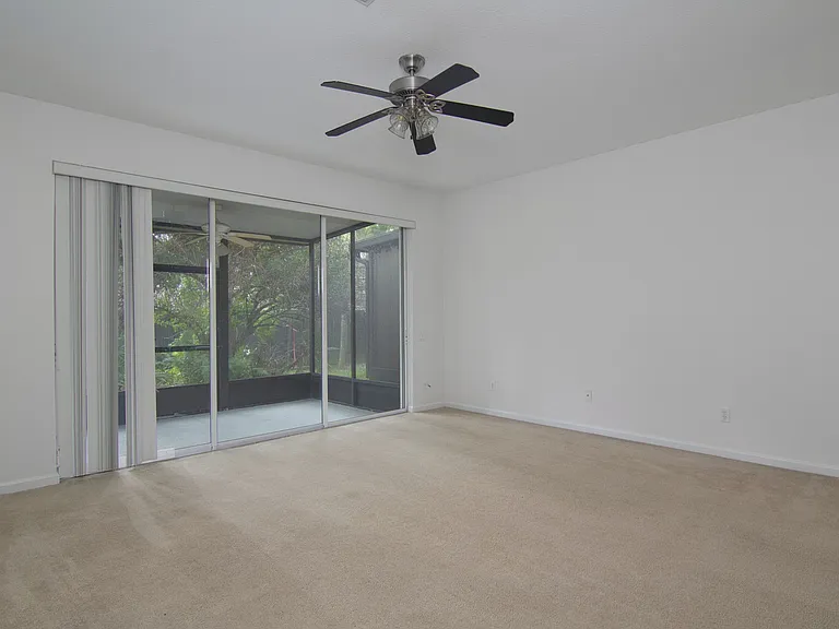 1020 Berkman Cir — Photo 7