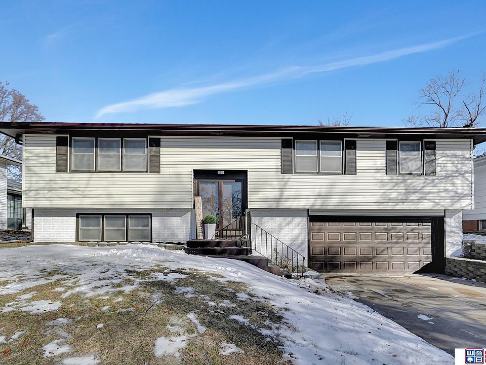1st image of 5020 Boeckner Ave