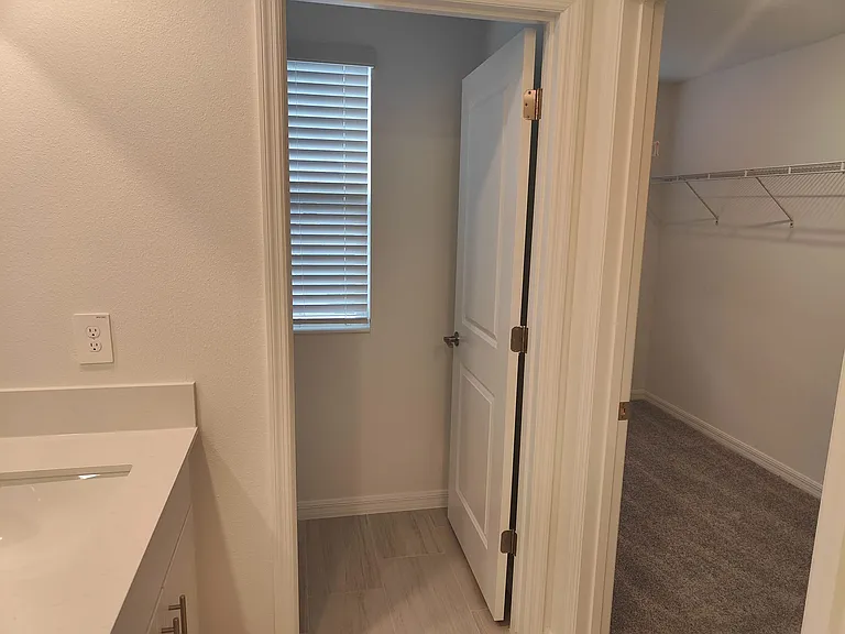 11412 Radiant Shore Loop — Photo 26