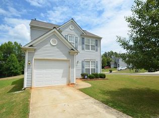 2723 Mulberry Pond Dr, Charlotte, NC 28208