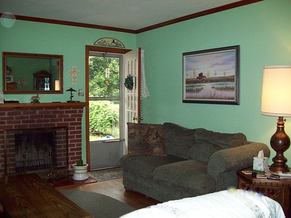 2nd image of 3444 Birchlawn Ave NW