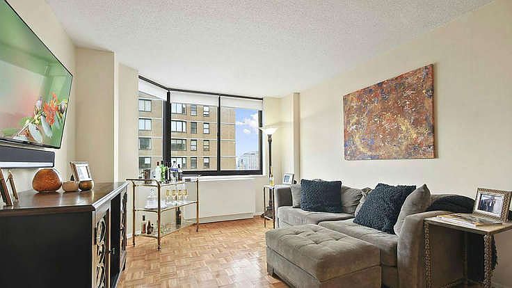 1st image of 155 E 29th St APT 6J